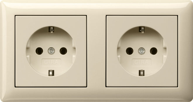 Gira Toma De Pared Estándar 55 (interruptor WCD) - 075601