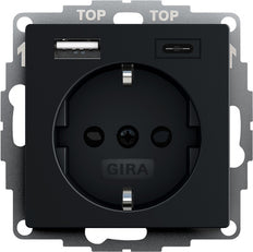 Gira Sistema 55 Enchufe De Pared Usb Doble Con Tierra Negro - 2459005