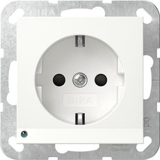 Gira Sistema 55 Toma De Corriente De Seguridad Led Con Sensor - 417003