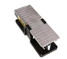 válvula de pedal 5/3 G1/4'' con cierre central 2,5-10bar/35,0-140psi